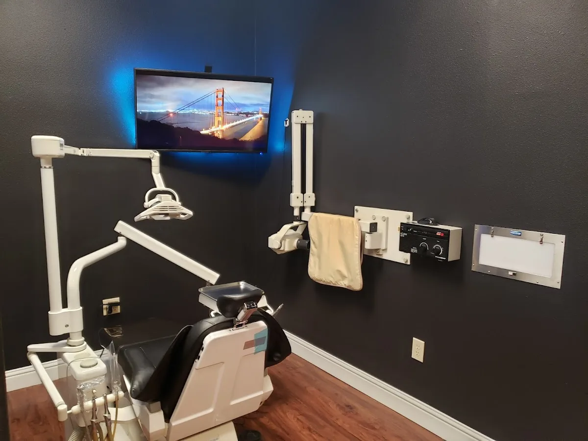 SDDS Dental - Implant, Cosmetic, and General Dentist