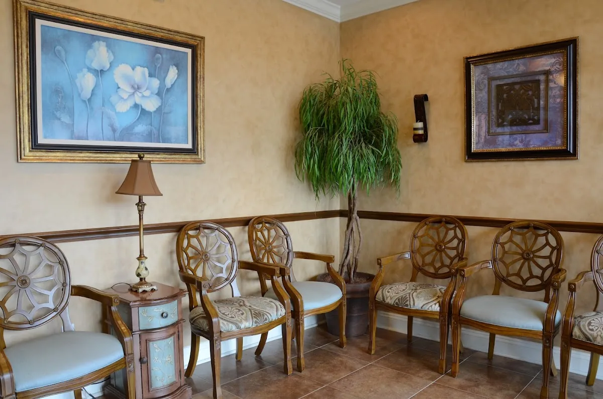 Hodges Family & Cosmetic Dentistry