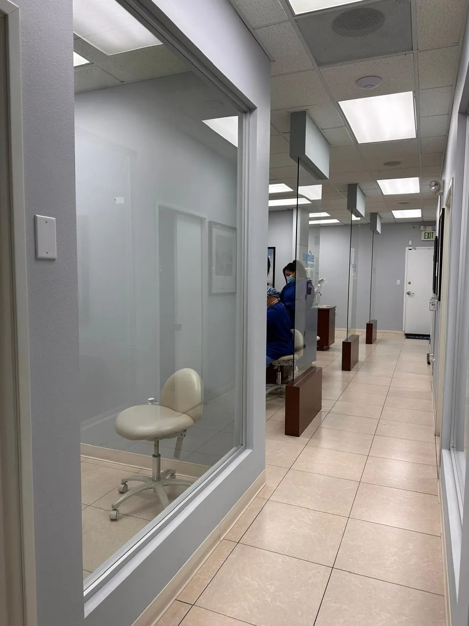 Smile The Spa - Dr. Julio Terra DDS